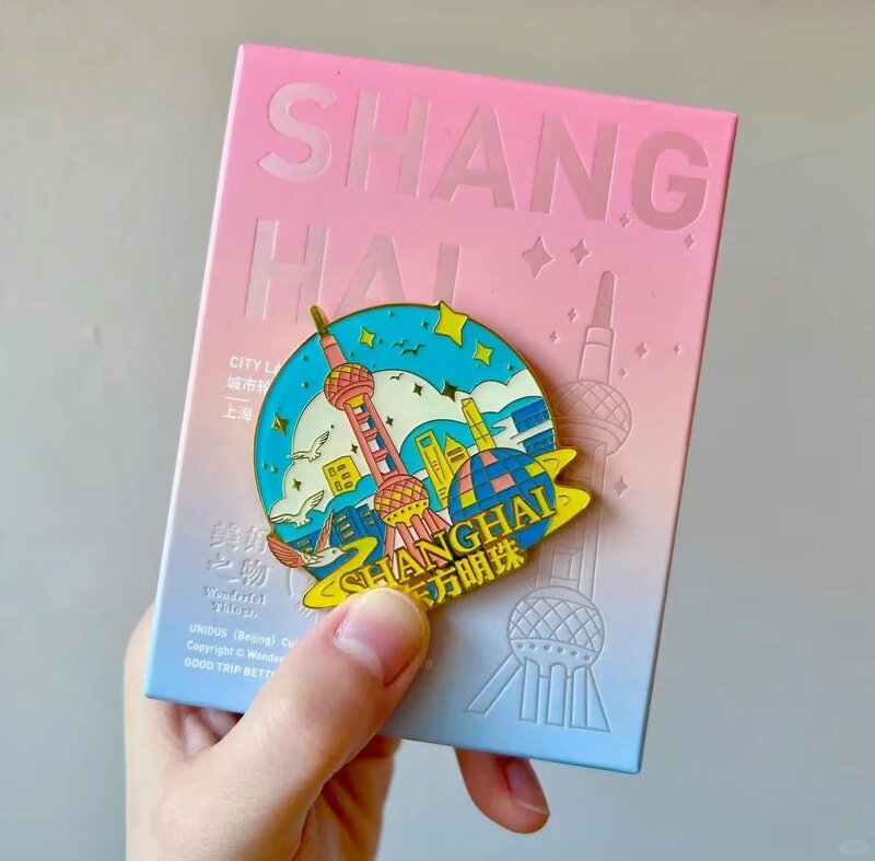 不同工艺徽章对比